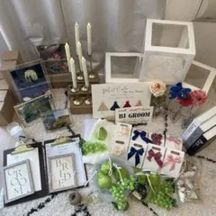 結婚式　ウェルカムスペース　ドレス色当て　テーブルナンバー　受付　白い花