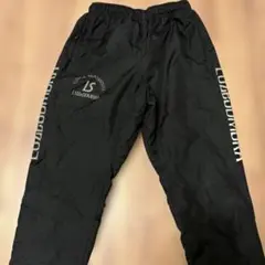 Item thumbnail for item 547650e9-ae8e-435e-8592-35b6acef75a3