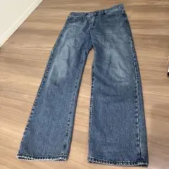 ユニクロ　JWA 27 ストレートジーンズのサムネイル