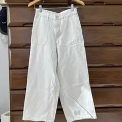 ホワイト ワイドパンツ