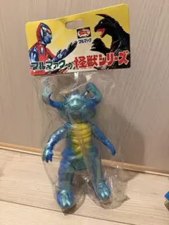 ベアモデル　ソフビ　ウルトラマン　ウリンガ　怪獣フィギュア 青紫色 ベアモデル ソフビ ウルトラマン ウリンガ 怪獣フィギュア 青紫色