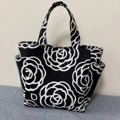 花柄デザイン 中型トートバッグサイドポケット付き