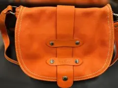 HOGAN オレンジ レザーショルダーバッグ
