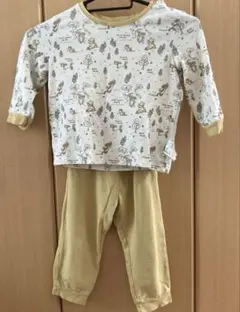 ユニクロ　くまのプーさん パジャマ 95cm