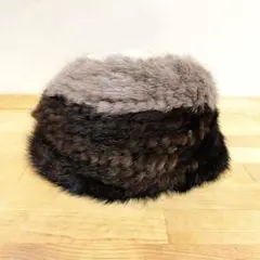 Item thumbnail for item 6cb66efc-78a6-405f-9eff-ce63095be554