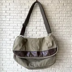 OLD GAPギャップ　ショルダーバッグ　ミリタリー大容量キャンバス　オールドのサムネイル
