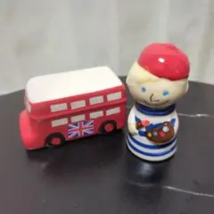 カ*シ様 不二家 ペコちゃん ポコちゃん ドライブ 陶器製 置物 - メルカリ