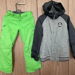 Burton スノーボードウェアセット グレーとグリーン　キッズMサイズ