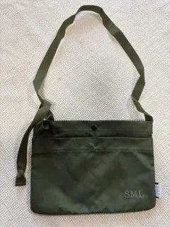 SML オリーブグリーン サコッシュのサムネイル
