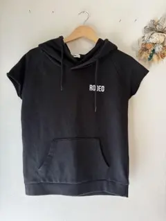 RODEO CROWNS 半袖パーカー ブラックのサムネイル