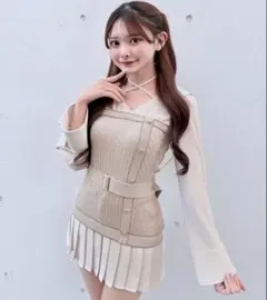 【即日発送可能】NOMAE シャツドッキングプリーツワンピース Nomae シャツドッキングプリーツワンピース［ベージュ］ - メルカリ