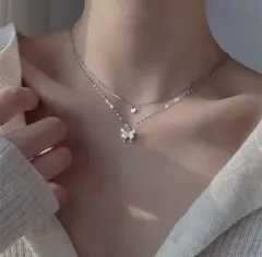 バタフライネックレス（シルバー）