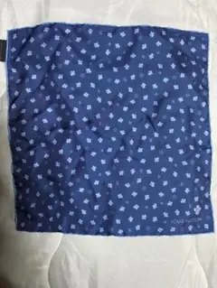 【新品 本物】LOUIS VUITTON ネイビー 花柄 シルクハンカチ