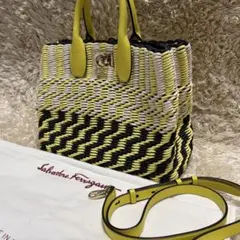 ✨未使用保管品✨FERRAGAMO スタジオ ボックス カゴバッグ ガンチーニ
