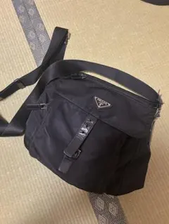 PRADA メッセンジャーバッグ ナイロン ブラックのサムネイル