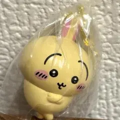 ちいかわ　マスコットつき　ビスケット　うさぎ