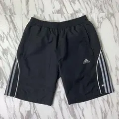00s　adidas　ハーフパンツ　M　ブラック　パイピング　刺繍サイドライン