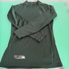 Under Armour YXL ダークグリーン アンダーシャツ