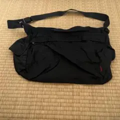 早い者勝ち!!EASTBOY ショルダーバッグ ブラックのサムネイル