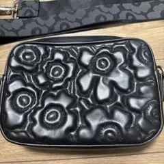 【未使用に近い】1回使用　マリメッコ　ブラックレザーショルダーバッグ ウニッコ柄