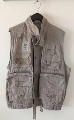 アウトドア ベージュベスト 多機能ポケット付き