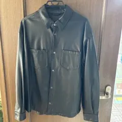 ZARA ソフトフェイクレザーシャツ
