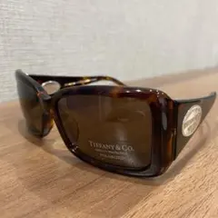 Item thumbnail for item 7050c841-1582-40de-95dd-f95e61bf00dc