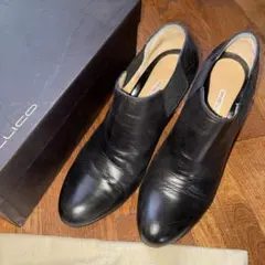 Item thumbnail for item 4d699114-fe32-4893-acb8-984bd170a054