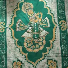 手描き神様デザインの緑色布