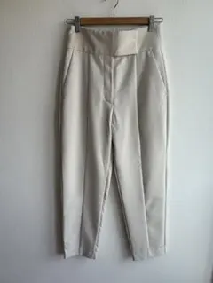 ZARA ザラ　ハイウエスト ライトベージュ パンツ