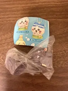 ちいかわ 島フルーツパフェ キーホルダー　シークレット