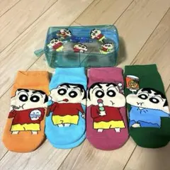 クレヨンしんちゃん　ポーチ付きソックス　4則セット