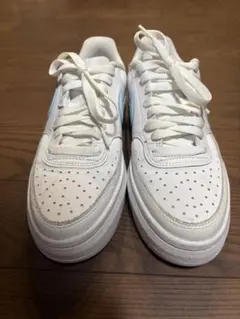 Nike COURT VISION ALTA LTR ホワイト/ライトブルー