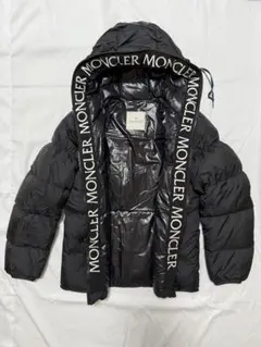 美品！MONCLER MONTCLAブラックダウンジャケット