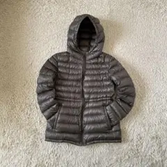 ユニクロ❣️ダウンジャケット　フード　　パーカー　ウエストシェイプ　光沢　カーキ