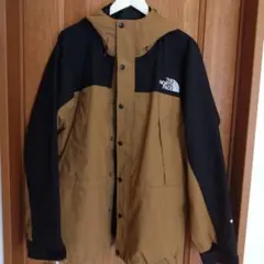 THE North Face 【Mountain Light Jacket】