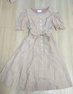 ジルバイジルスチュアート　ピンクベージュ　М　ワンピースのサムネイル