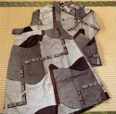 【即日配送】ブラウンとホワイトの幾何学模様セットアップ 13号