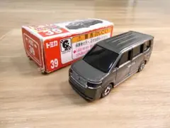 トミカ　ホンダ　ステップワゴン（初回特別仕様）No.39