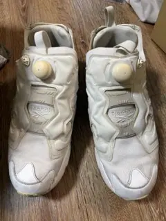 Reebok Instapump Fury ホワイトスニーカー