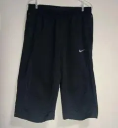 ナイキ古着　ハーフパンツ　黒　ポケットジッパー