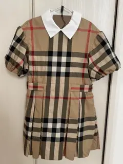 Burberry パフスリーブのチェック柄ワンピース6y=116㎝