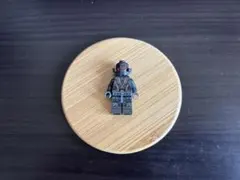 Item thumbnail for item 61a315c8-5c42-439a-a8e9-59a7dfb62506