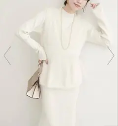 【新品・タグ付き】フェザーペプラムベスト+リブタイトワンピースSET