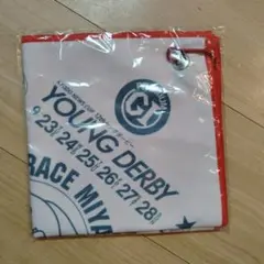 YOUNG DERBY イラスト入りピタッとくっつくタオル（非売品）