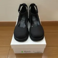 【最終価格 新品 未使用】AMOMENTOアモーメント パンプス メリージェーンのサムネイル