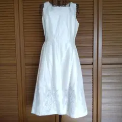 ワンピース付き３点スーツ