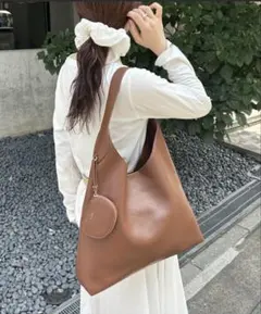 mystic loti ポーチ付きハンドルトート