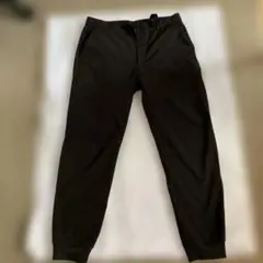 メンズ裏起毛パンツ　GU Ｍサイズ ブラック