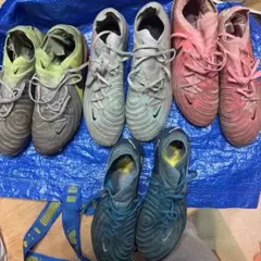 サッカーシューズ・スパイク 4色セット